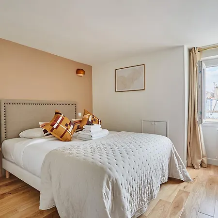 Stylish In Le Marais *